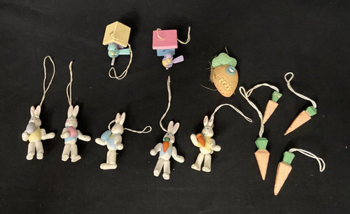 Vtg mini wood resin easter - wood,