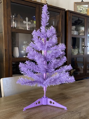 Purple tabletop tree - •, •